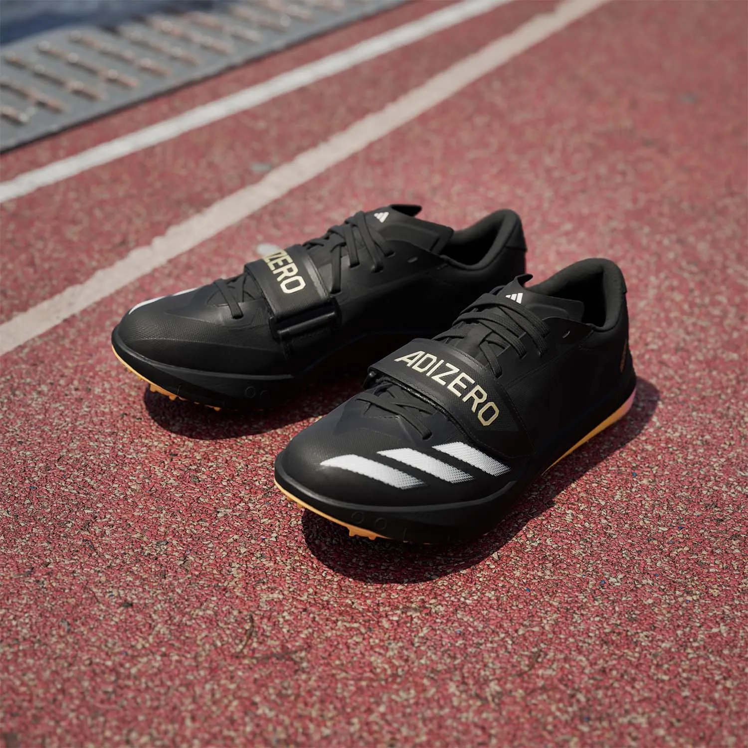 adidas adizero Triple Jump/Pole Vault  Core Black/Zero Metalic/Spark