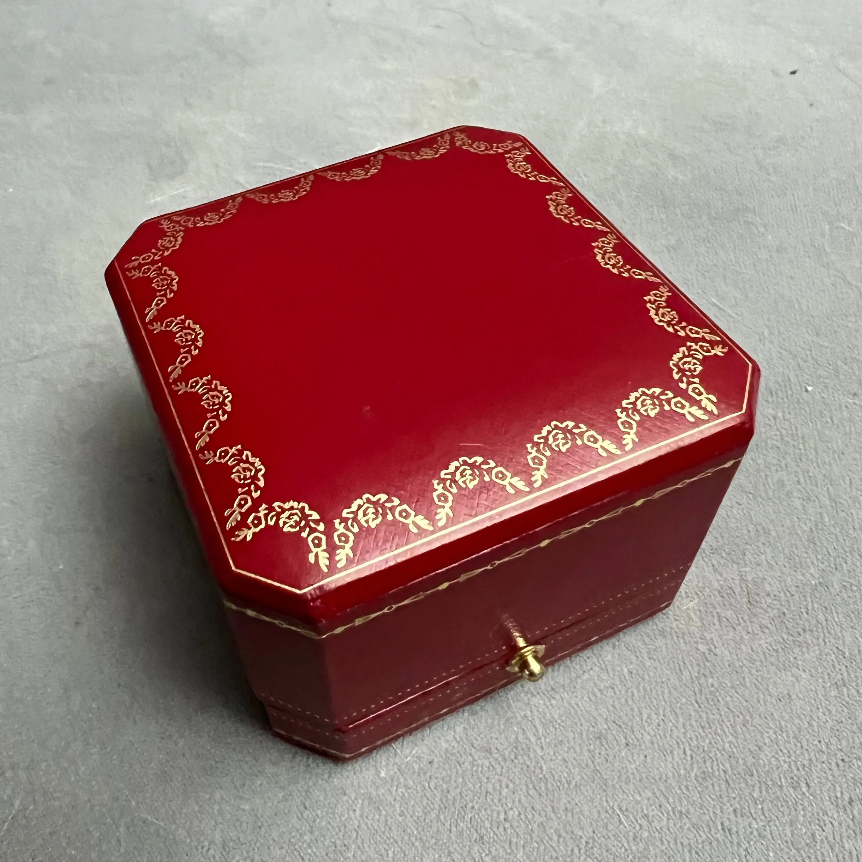 CARTIER Ring Box 2.90x2.90x2 inches