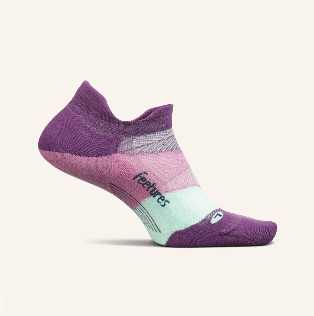 Feetures Elite Light Cushion No-Show Tab Socks