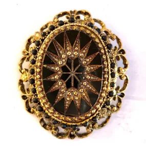 Gold Tone Brooch 61.9x51.5mm