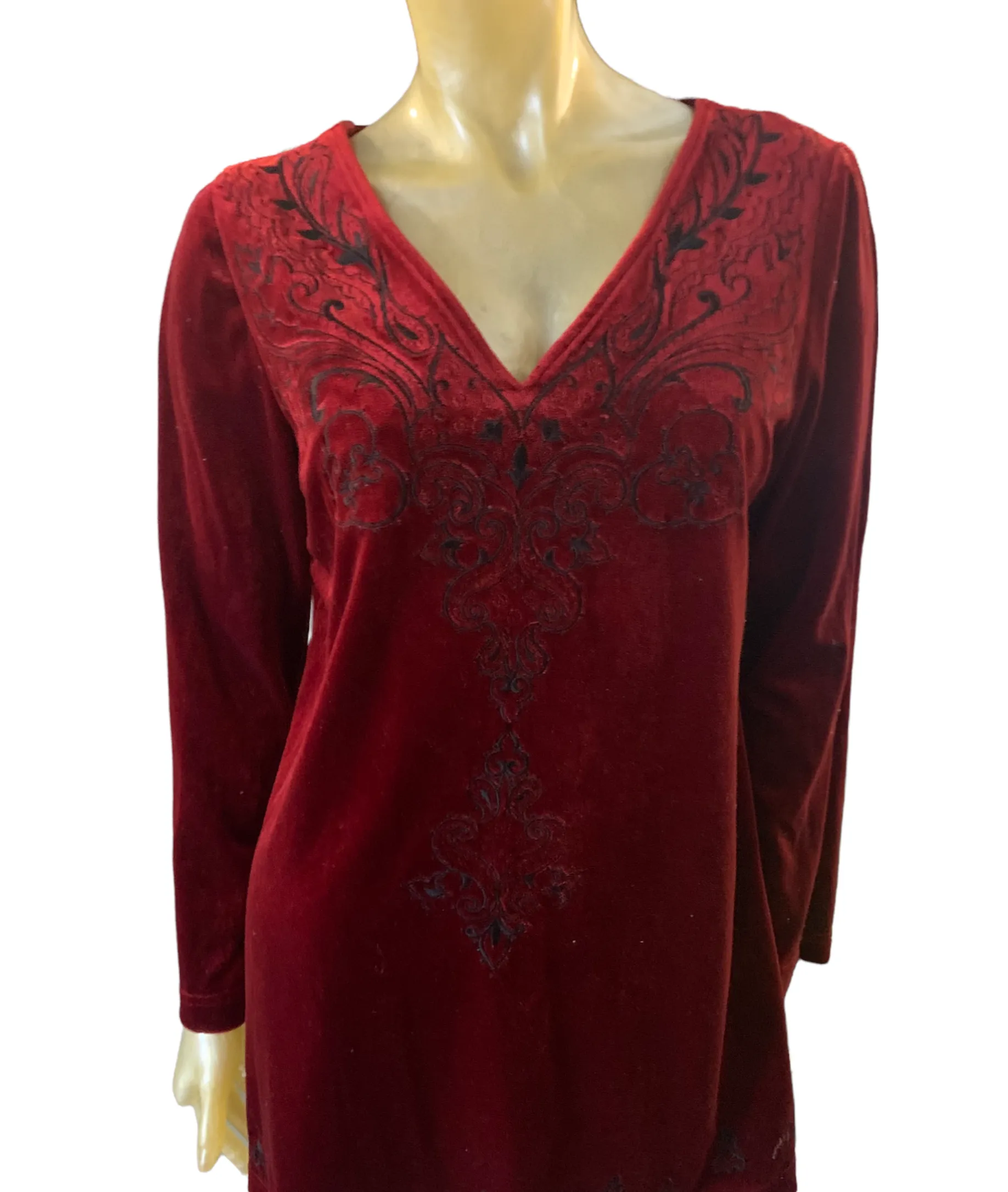 Long sleeve Damask pattern V-neck top