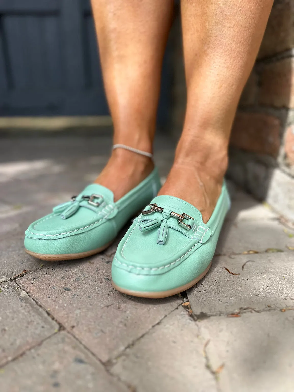 Mint Leather Tassel Loafer