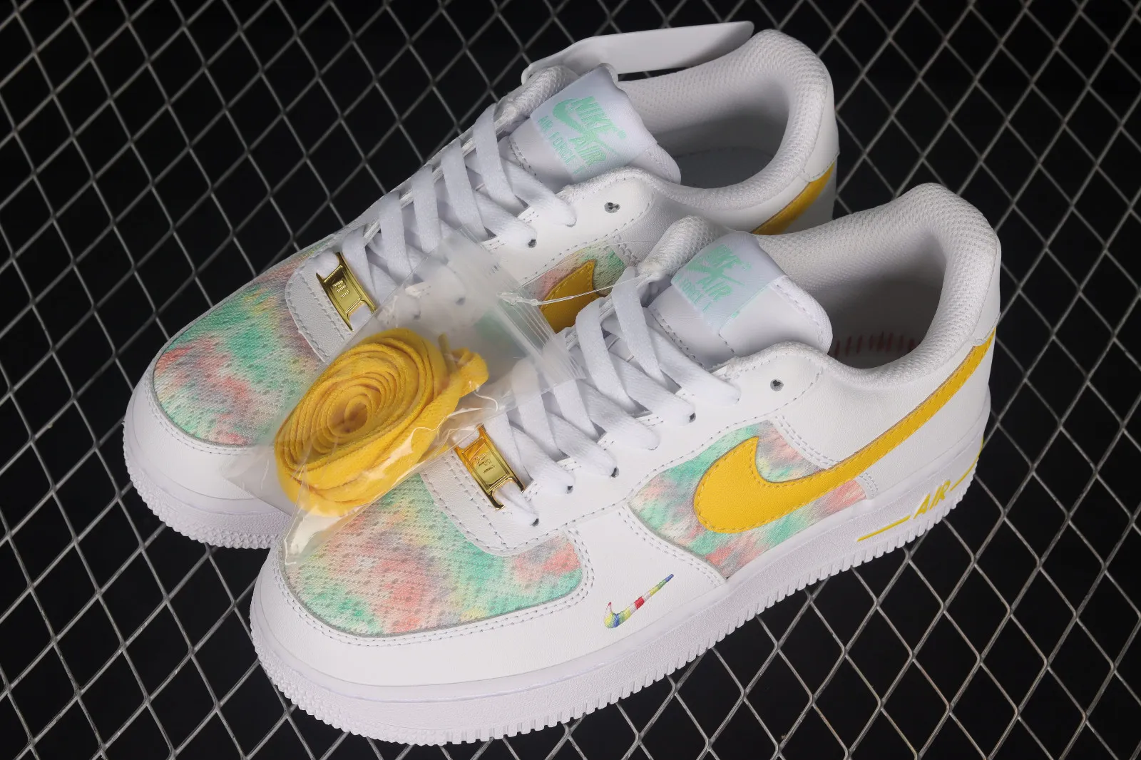 Nike Air Force 1 07 Low White Green Yellow Multi-Color CH3512-002