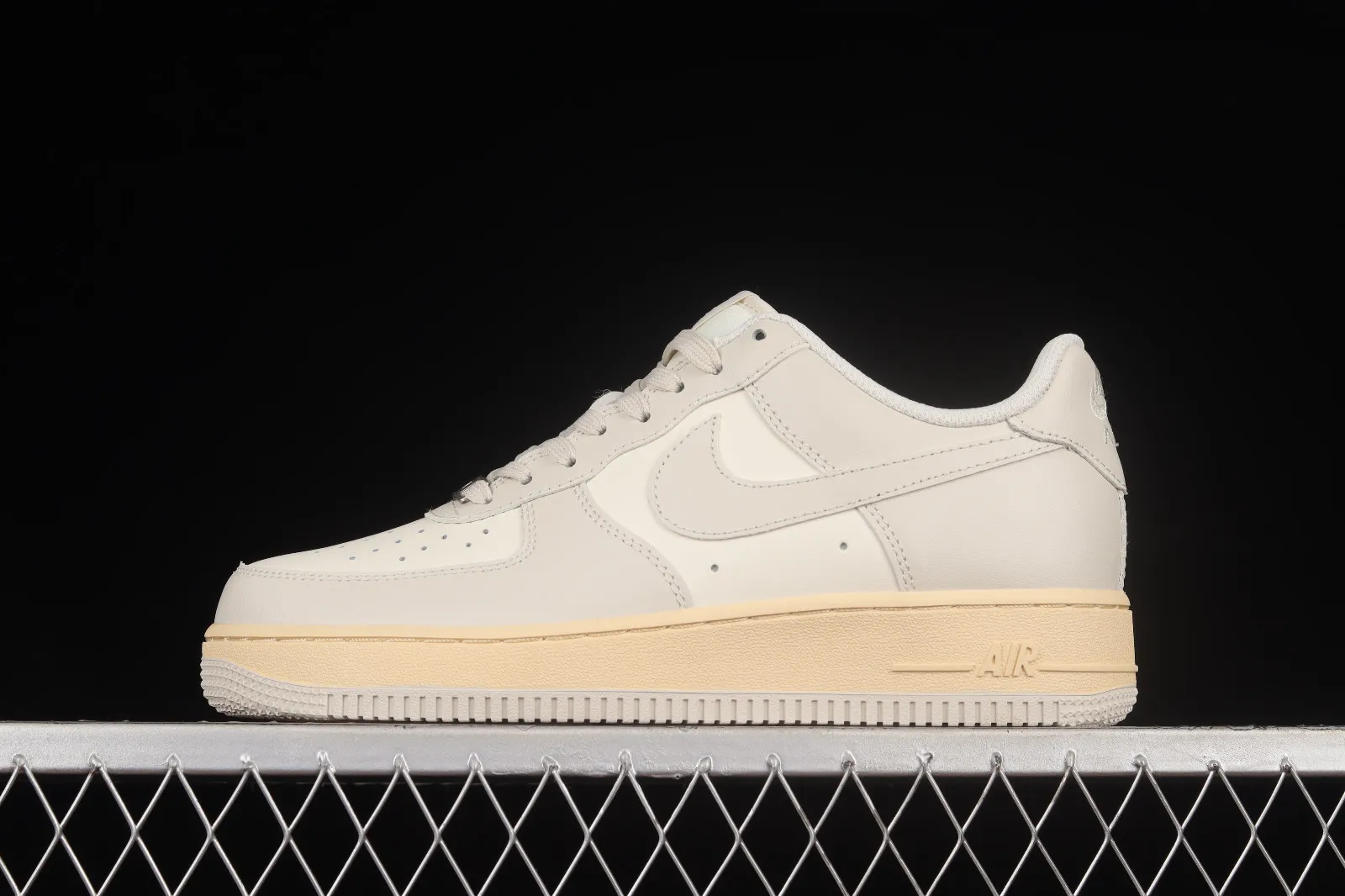 Nike Air Force 1 07 Low White Light Grey Shoes BS8871-227