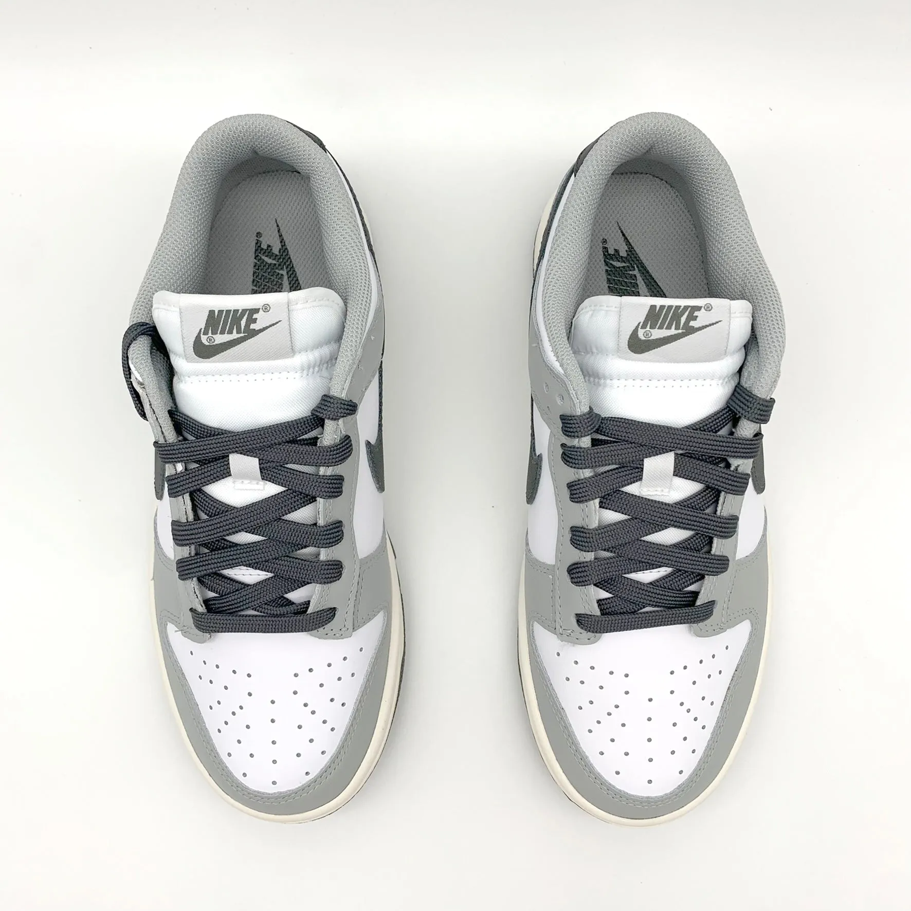 Nike Dunk Low Light Smoke Grey