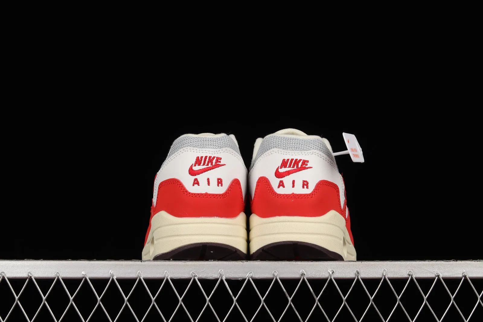 Patta x Nike Air Max 1 Anniversary Red Grey White DH1348-103