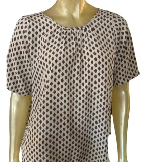 Rhombus pattern short sleeve blouse