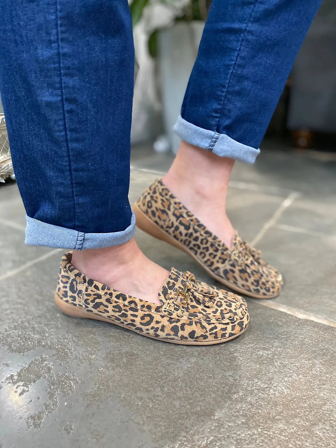 Size 4 Leopard Tassel Loafer