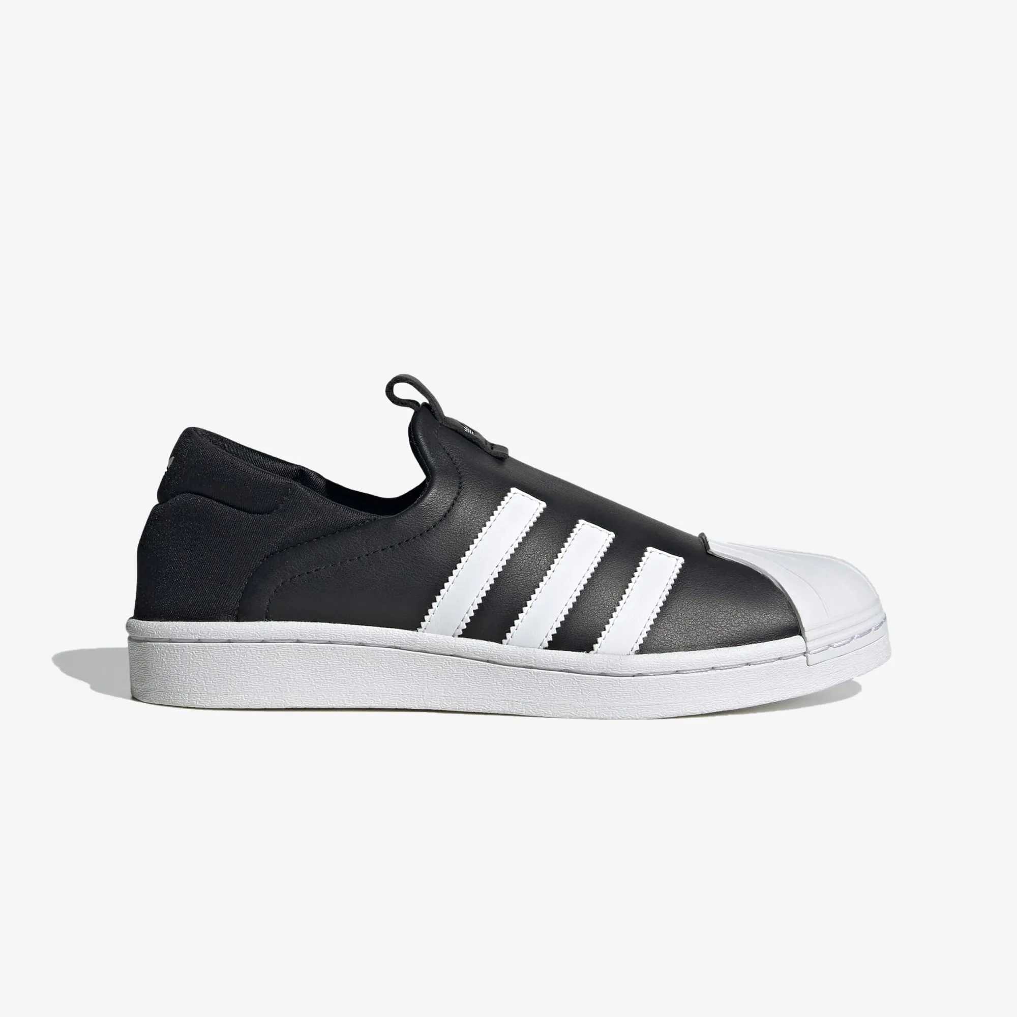 SUPERSTAR SLIP-ON 'CORE BLACK/CLOUD WHITE'