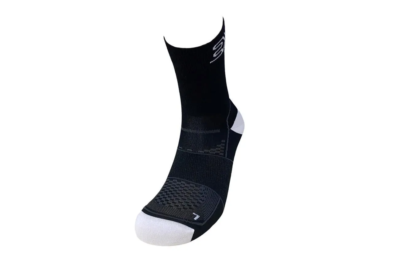 Sweet Smile LONG RUNNING SOCKS BK WH