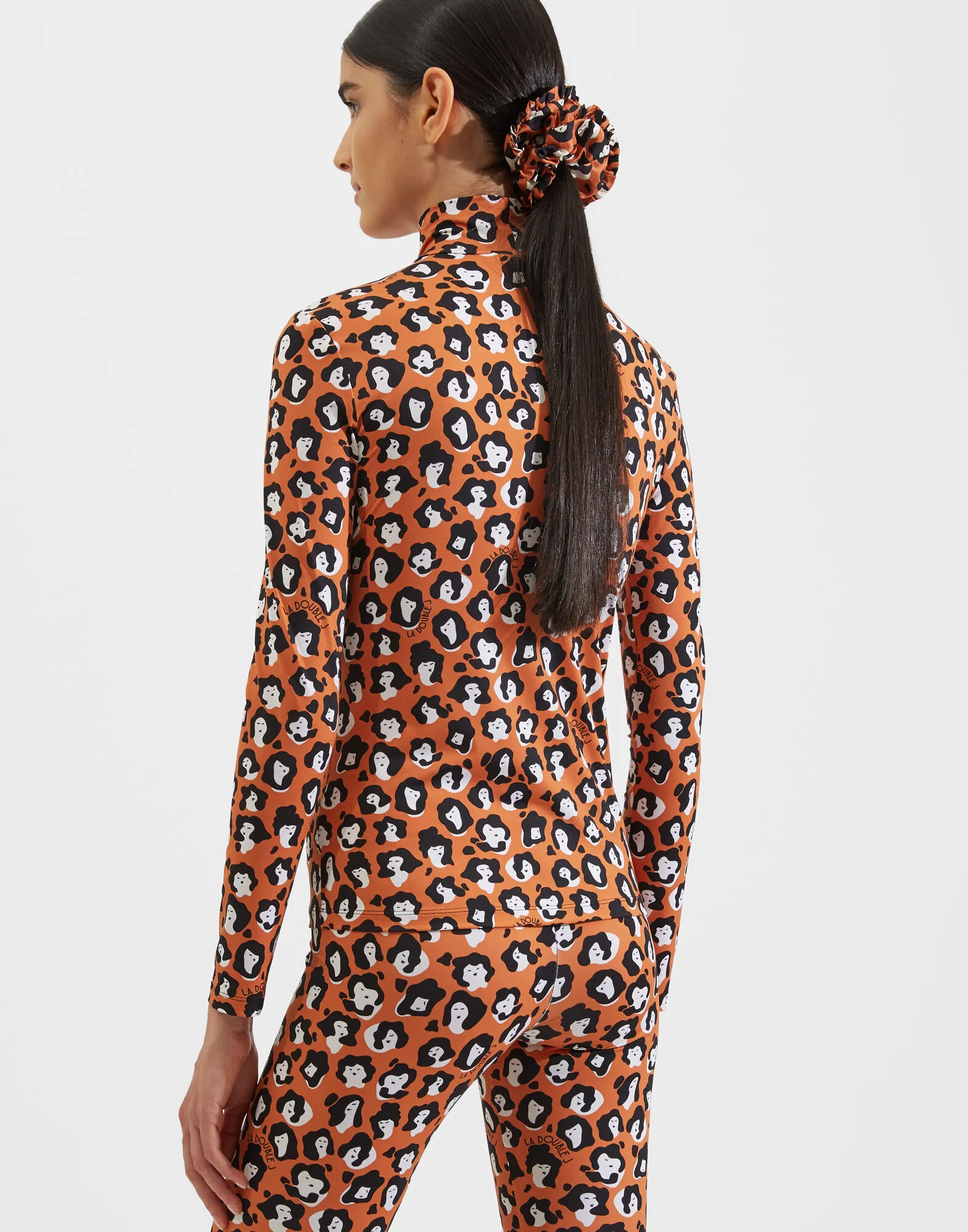 Turtleneck in Lady Leopard for Women | La DoubleJ