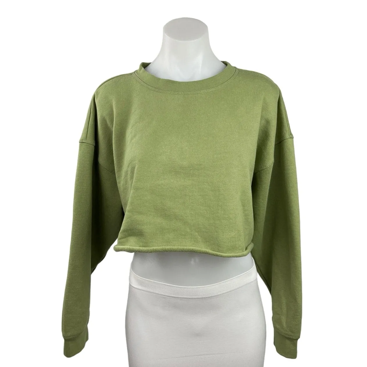 WeWoreWhat Green Round Neck Long Sleeves Pullover Cropped Top Sweatshirt Size S